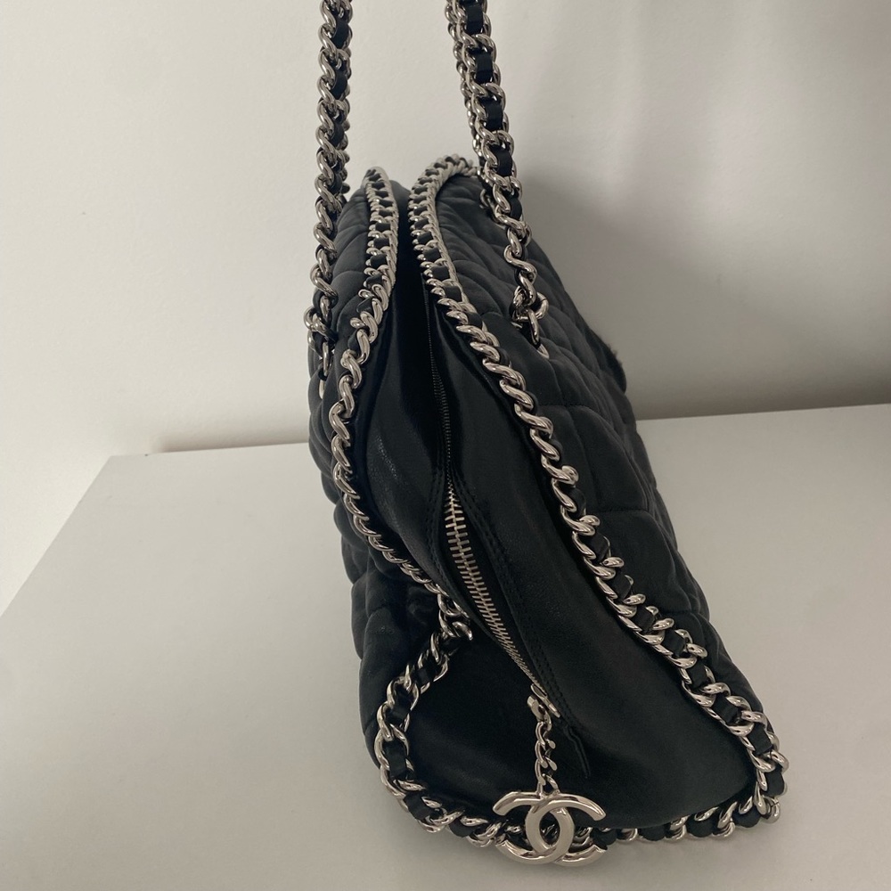 ‼️AUTHENTIC VINTAGE CHANEL BAG‼️
